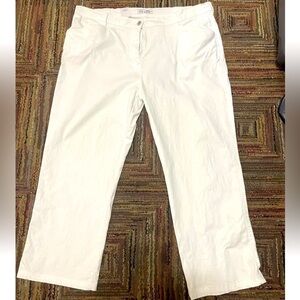 CLASSIC by michèle boyard® crop Pants/ Jeans White Size 24 (XXL) Waist 21”